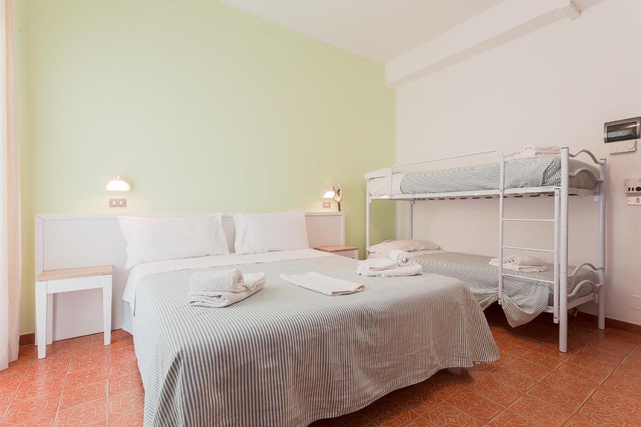 Piccolo Hotel Kursaal Cesenatico Exterior photo