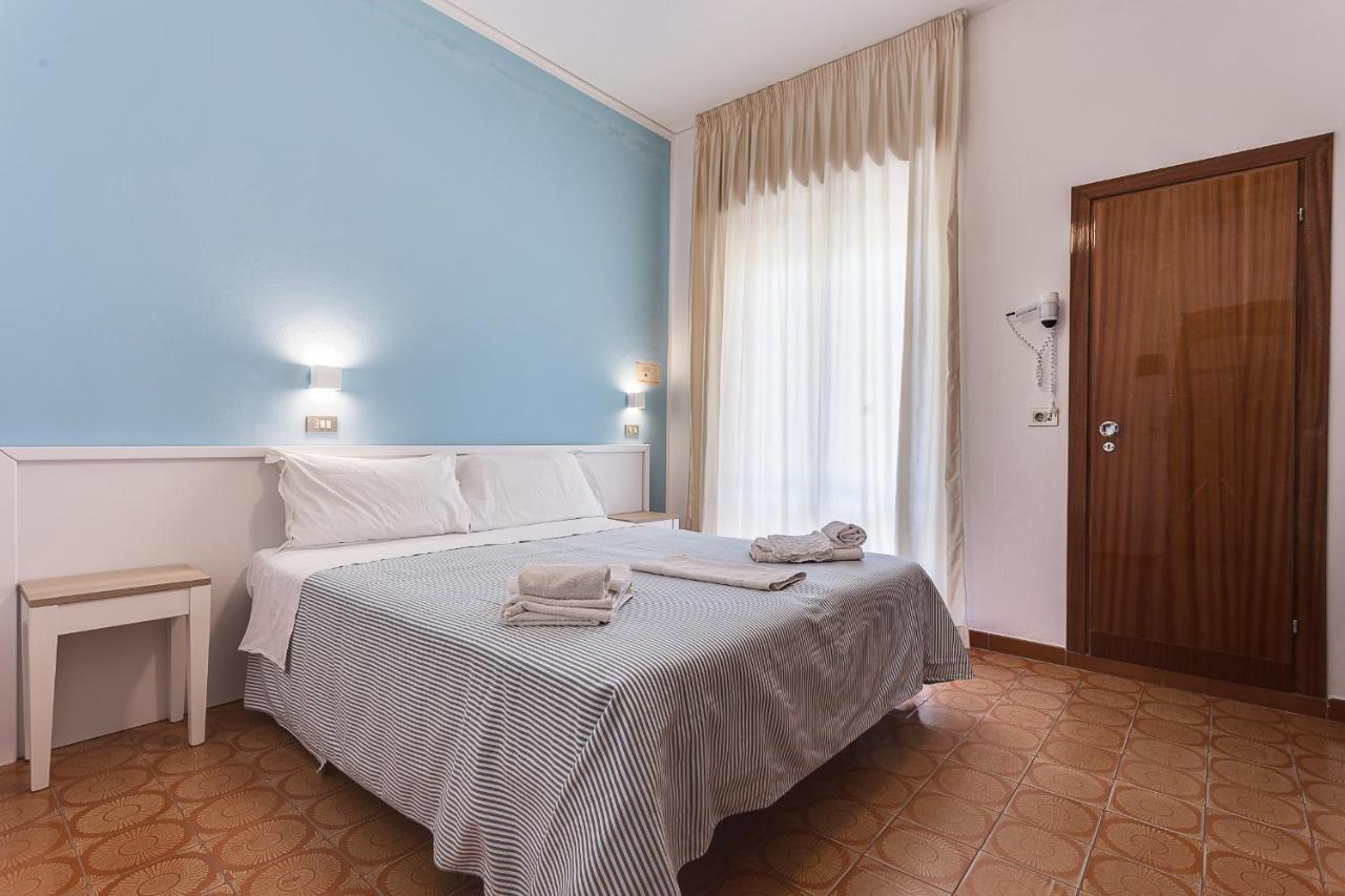 Piccolo Hotel Kursaal Cesenatico Exterior photo